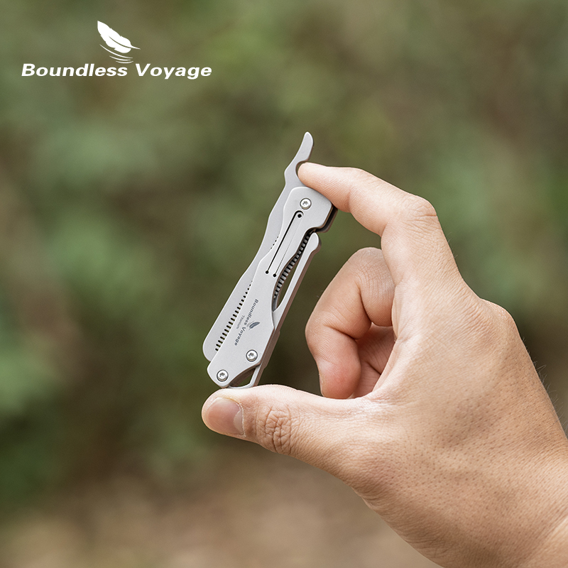 Boundless Voyage Folding Titan - огляд і ціна Comb Pocket Titanium