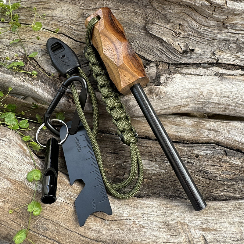 New Outdoor Flint Fire Starter - огляд і ціна Ferro Rod Striker